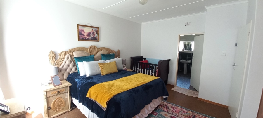 4 Bedroom Property for Sale in Panorama Free State